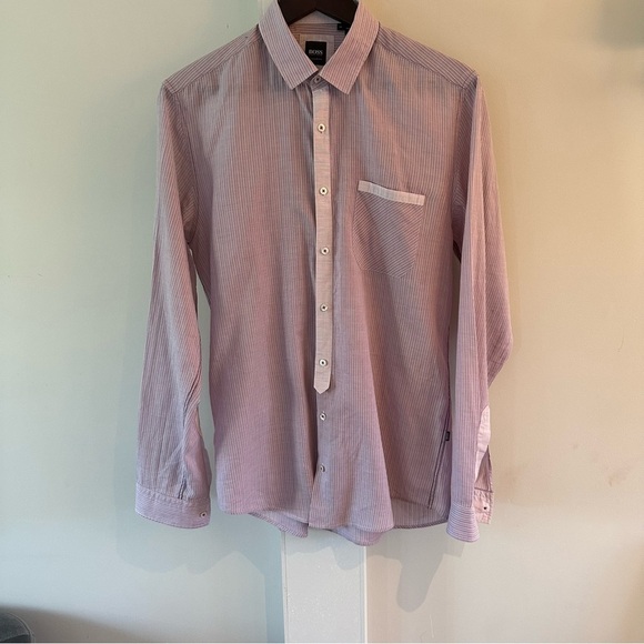 HUGO BOSS LIGHTWEIGHT BUTTON DOWN DRESS SHIRT MENS SZ M - Picture 2 of 13